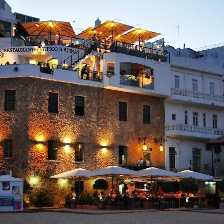 Luxury Wstunning Sea Views, Walk Apartment