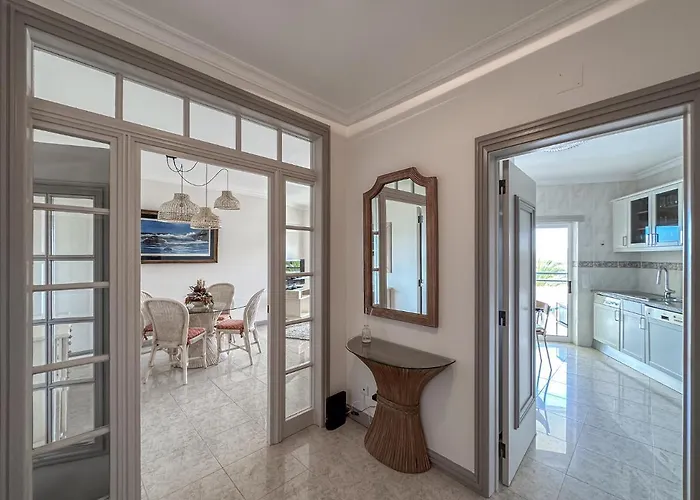 アパート Luxury Wstunning Sea Views, Walk アルブフェイラ