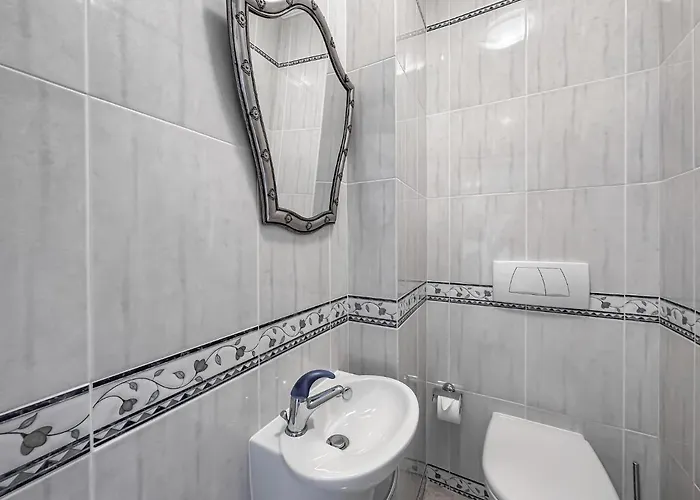 アパート Luxury Wstunning Sea Views, Walk *