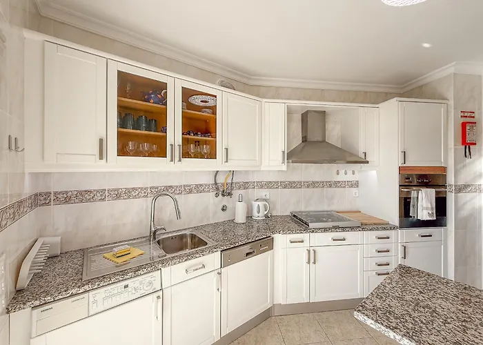 アパート Luxury Wstunning Sea Views, Walk アルブフェイラ