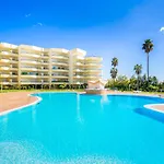 Апартаменти Luxury Wstunning Sea Views, Walk *