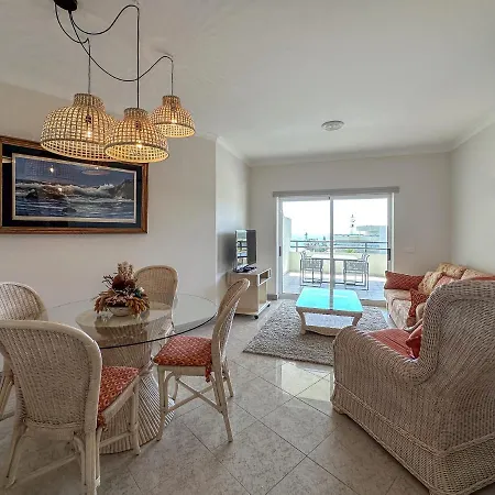 Luxury Wstunning Sea Views, Walk דירה אלבופיירה