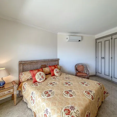 Luxury Wstunning Sea Views, Walk Αλμπουφέιρα